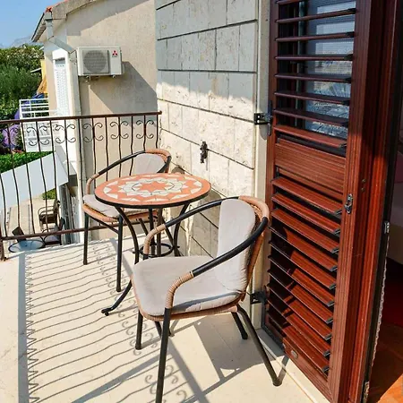 Granic Apartment Promajna
