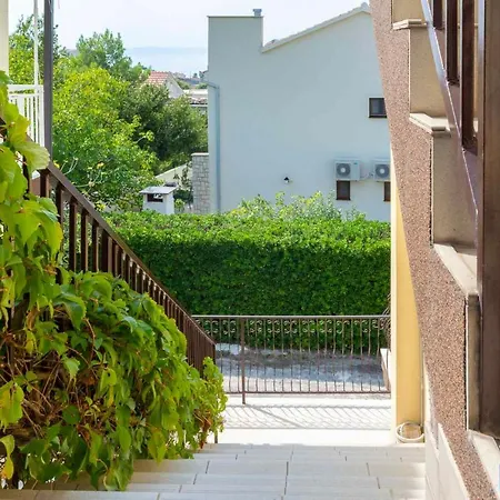 Granic Apartment
